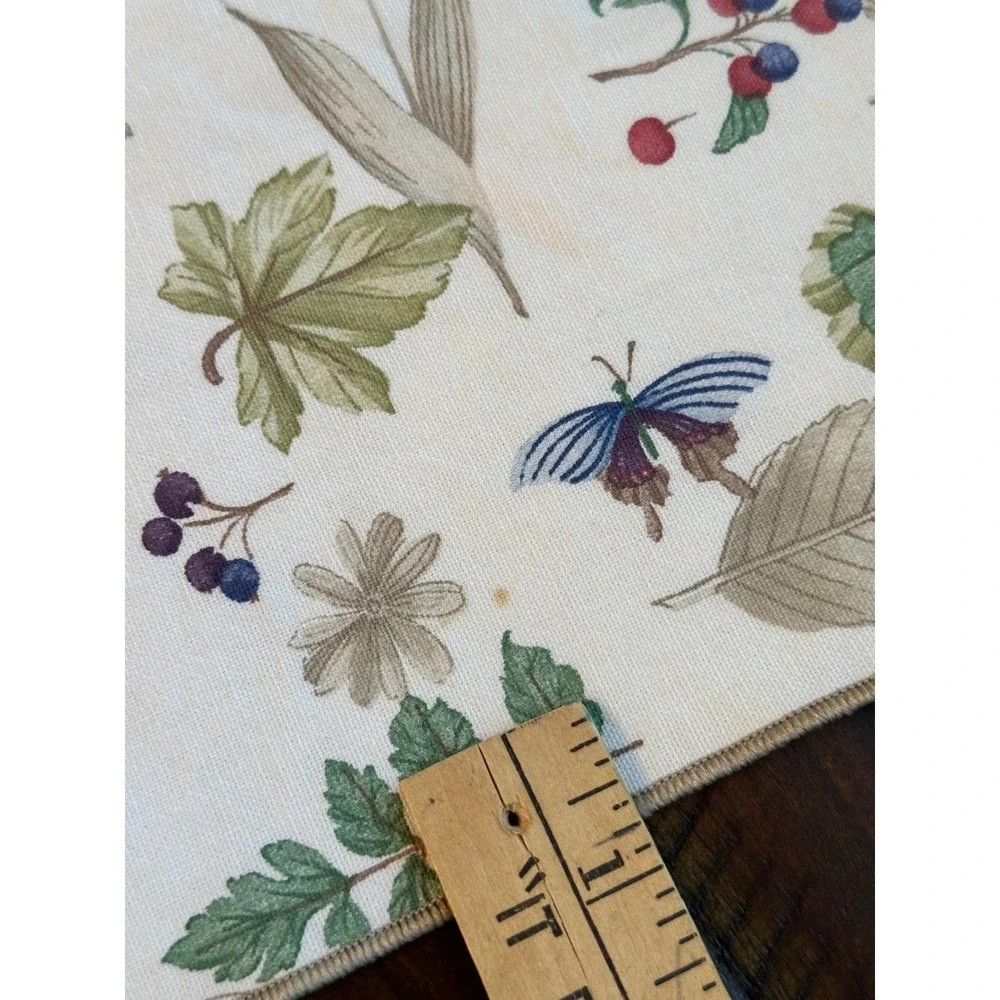 Longaberger Vintage Botanical Floral Cloth Napkins Set of 2